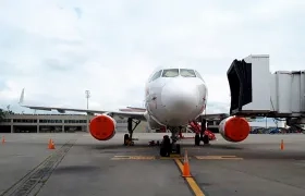 Avión en un aeropuerto de Colombia. 