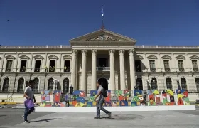 Palacio Nacional en el centro de San Salvador.  