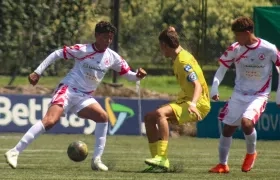 Acción del partido entre Atlántico y Santander, disputado en Bogotá. 