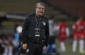 Hernán Darío Gómez, director técnico de Águilas Doradas. 