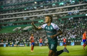 Luis Sandoval tendría un preacuerdo para jugar con el Medellín. 