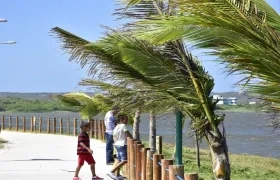 Los vientos están en el rango de 10.8 y 13.8  metros por segundo.