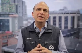 El Defensor del Pueblo, Carlos Camargo.