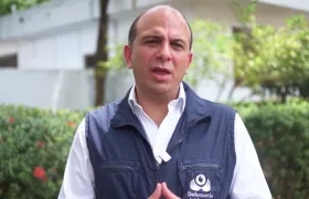 Carlos Camargo Assis, defensor del pueblo.