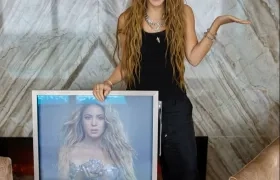 Shakira continúa deleitando a sus seguidores con sus exitosas canciones.