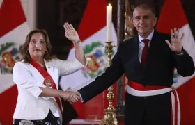 Dina Boluarte y Víctor Torres.