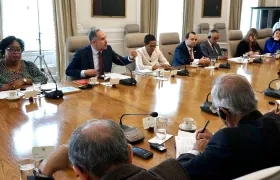 Miembros de la CIDH en reunión con funcionarios del Gobierno en la Casa de Nariño. 