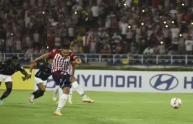 El penalti cobrado y convertido por Carlos Bacca y que puso a ganar a Junior.