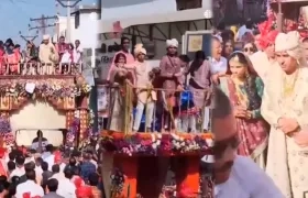 Pareja de millonarios lanzan su fortuna.