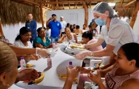 ‘Desayuno pa’ ti’ llegó al barrio Las Américas.