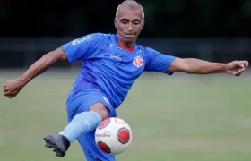 Romario sólo jugará algunos minutos de los partidos del América de Río de Janeiro. 