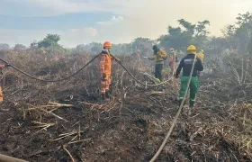 Socorristas en el epicentro de las quemasen Salamanca