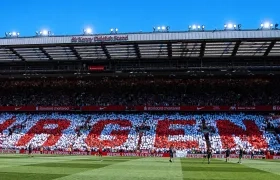 El homenaje en las gradas de Anfield de los aficionados del Liverpool a Jürgen Klopp.