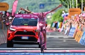 El amo y señor del Giro de Italia, Tadej Pogacar, tras lograr su sexta victoria parcial.