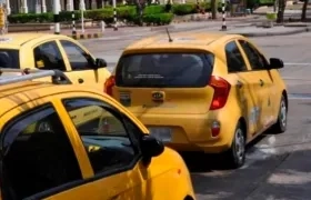 Taxistas recibirán subsidios.