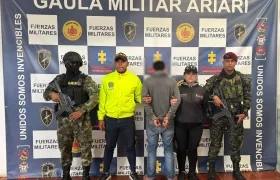 Alias 'Marlon' minutos después de su captura en el Meta