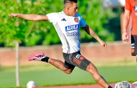 Sebastián Gómez, mediocampista del Coritiba de Brasil. 