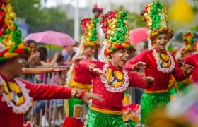 La comparsa Torito en Carnaval enamoró en el desfile.