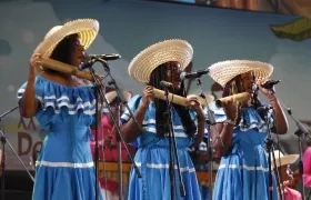 Artistas se presentaron durante el inicio del Festival Petronio Álvarez, este miércoles en Cali. 