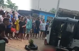 El motocarrista quedó muerto en el lugar de los hechos. 