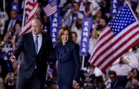 Kamala Harris y su esposo Doug Emhoff.