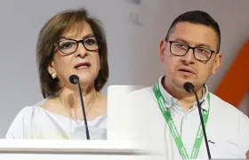 La Procuradora y el director de la CREG