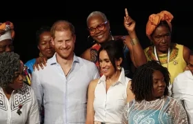 El príncipe Enrique y Meghan, junto a la vicepresidenta Francia Márquez.