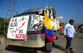 Bloqueo de camioneros en Cali.