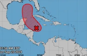 Franja roja donde se espera que transite la depresión tropical en formación. 