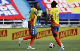 Mosquera celebrando su gol.