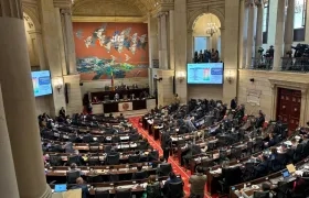 Comisiones económicas debatiendo monto del Presupuesto General.