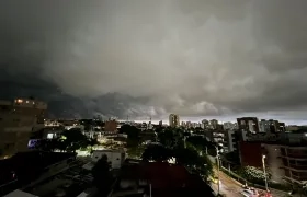 Las fuertes lluvias y vientos de esta tarde en Barranquilla. 