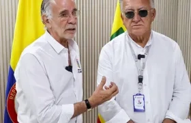 El Gobernador Eduardo Verano y el Superservicios, Dagoberto Quiroga. 