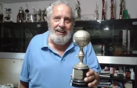 Orlando Víctor Dacarett, presidente del Junior en 1982. 