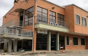 El cuerpo de Erwin fue llevado a Medicina Legal. 