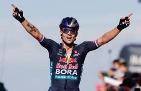 Primoz Roglic logró su tercer triunfo de etapa en la Vuelta a España. 