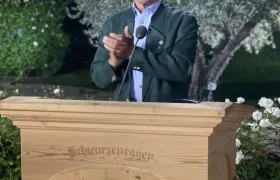 Arnold Schwarzenegger.