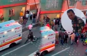 Darwin Beltrán siendo agredido por la comunidad.