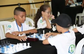 En el torneo participarán ajedrecistas entre los 6 y 17 años.