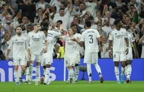 Jugadores del Real Madrid celebrando el segundo gol.