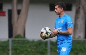 El argentino Fernando Gago había llegado a Chivas en enero pasado.