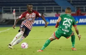 Yeferson Moreno, lateral derecho del Junior.