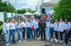 Grupo de 12 mujeres integrado por senadoras, representantes a la cámara y diputadas, concejalas del departamento del Atlántico.