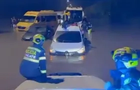 Imagen de la emergencia en la autopista.