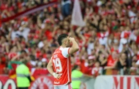 Santos Borré, delantero del Inter de Porto Alegre.