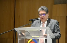 El Contralor General de la República, Carlos Hernán Rodríguez.
