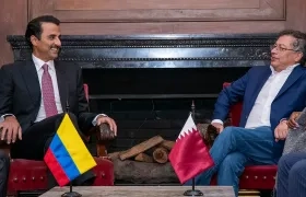 Emir de Qatar, su alteza el Jeque Tamim bin Hamad Al Thani; y el Presidente Gustavo Petro. 