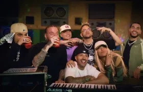 Maluma, J Balvin, Blessd, Ovy on the drums, Feid, Karol G y Ryan Castro. 