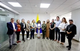 El Consejo Directivo del Icbf tras la aprobación de la medida de contratación.