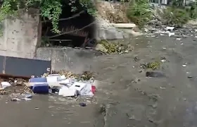 Arroyo en la Murillo, en el barrio Las Moras.